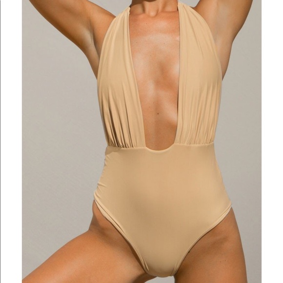 Yemaya Anto Coral One Piece - Picture 3 of 4